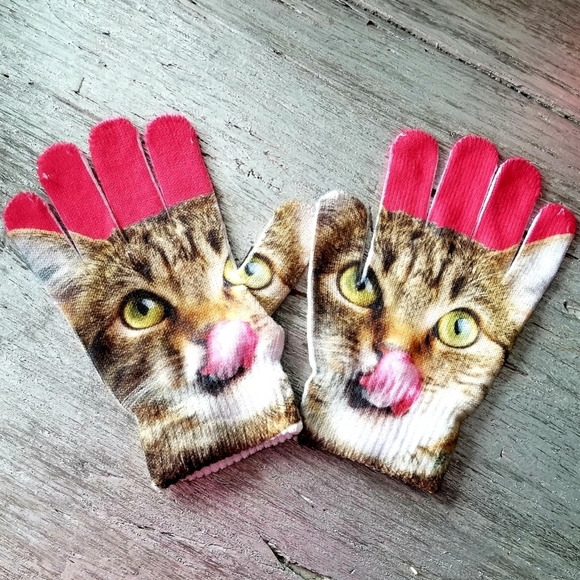 Cutest Gloves /Mittens Ever!! - Picture 4 of 7
